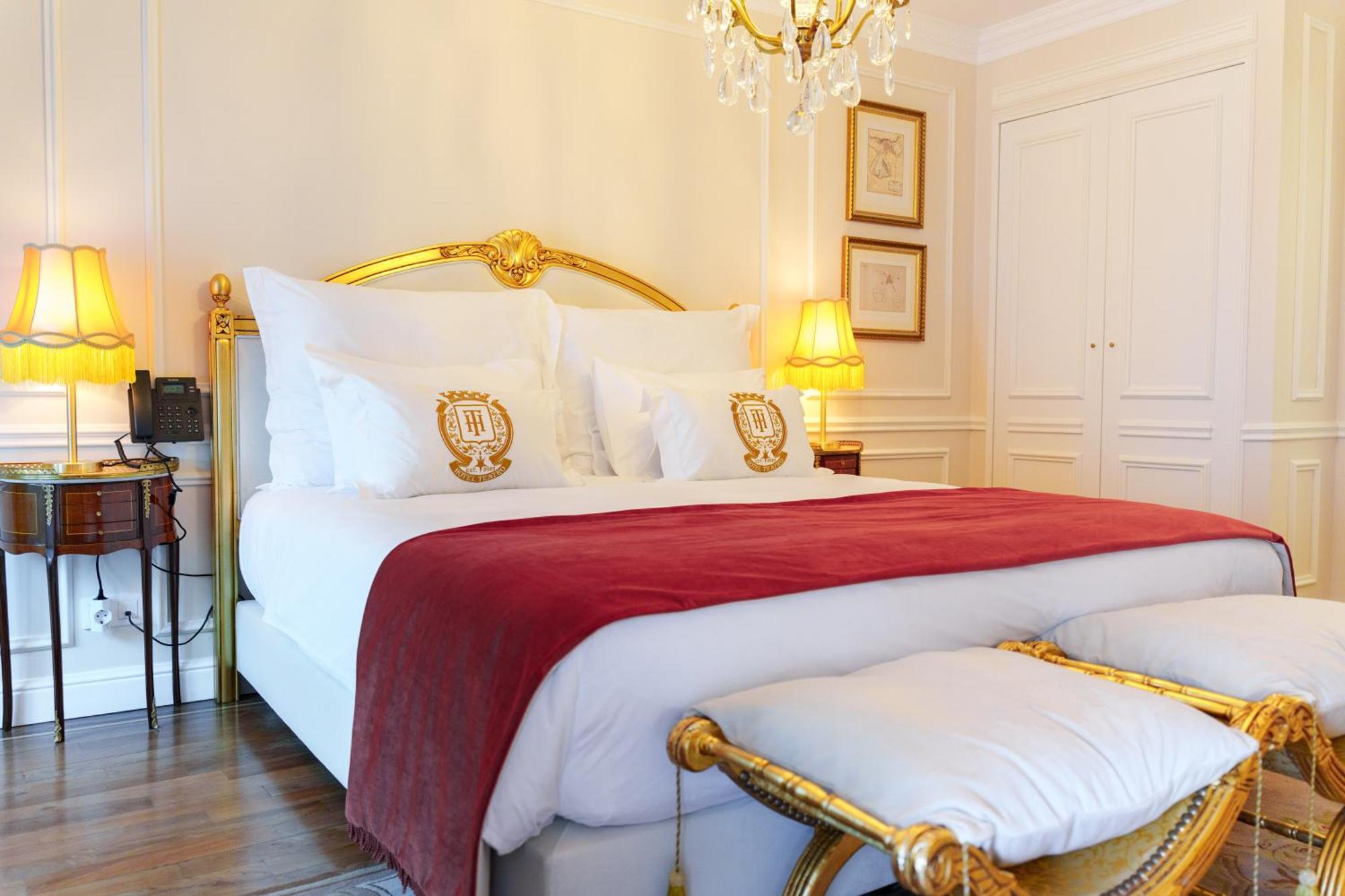 Boutique Hotel Teatro Angra do Heroismo Ngoại thất bức ảnh