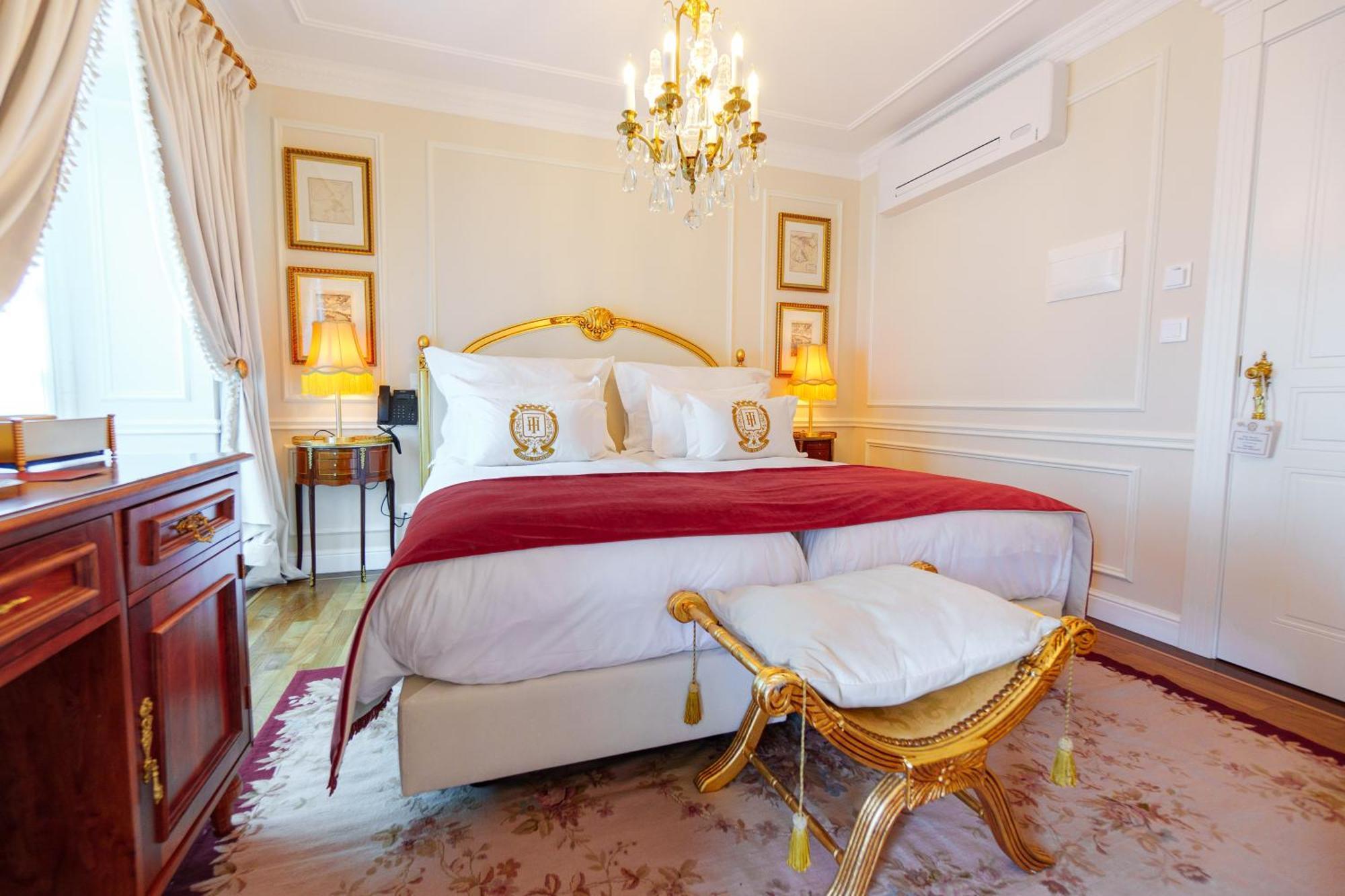 Boutique Hotel Teatro Angra do Heroismo Ngoại thất bức ảnh
