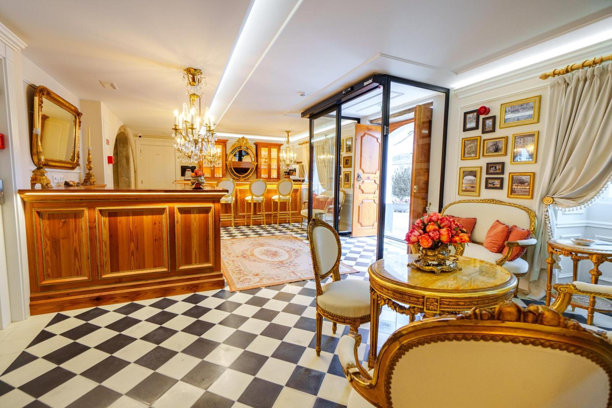 Boutique Hotel Teatro Angra do Heroismo Ngoại thất bức ảnh