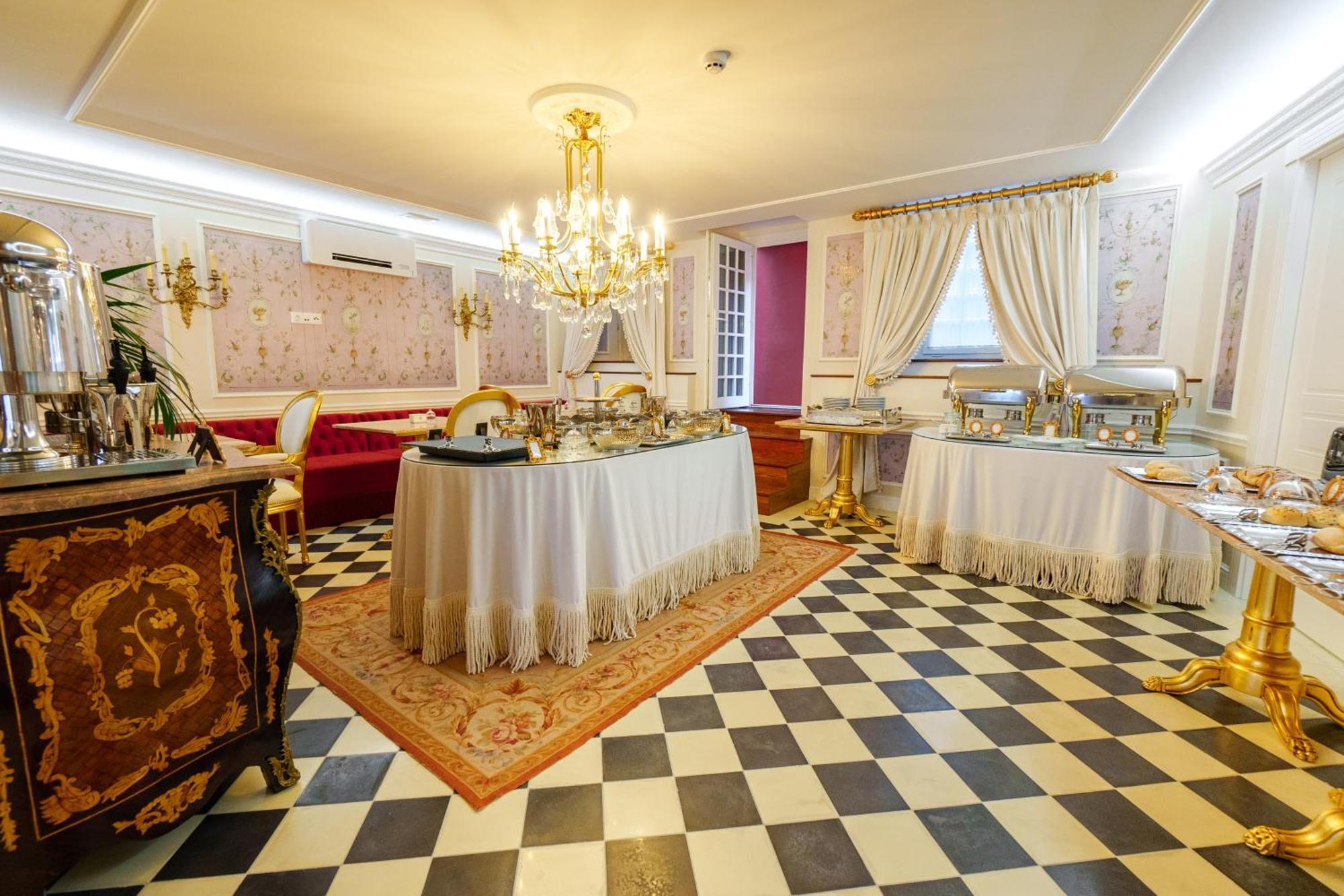 Boutique Hotel Teatro Angra do Heroismo Ngoại thất bức ảnh